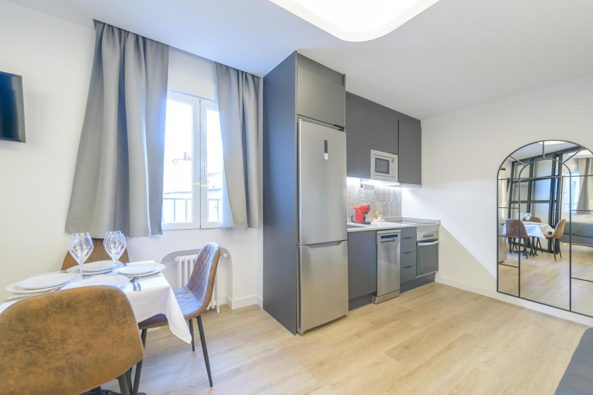 Gran Via Capitals By Monaro***** Apartamento Madri Exterior foto